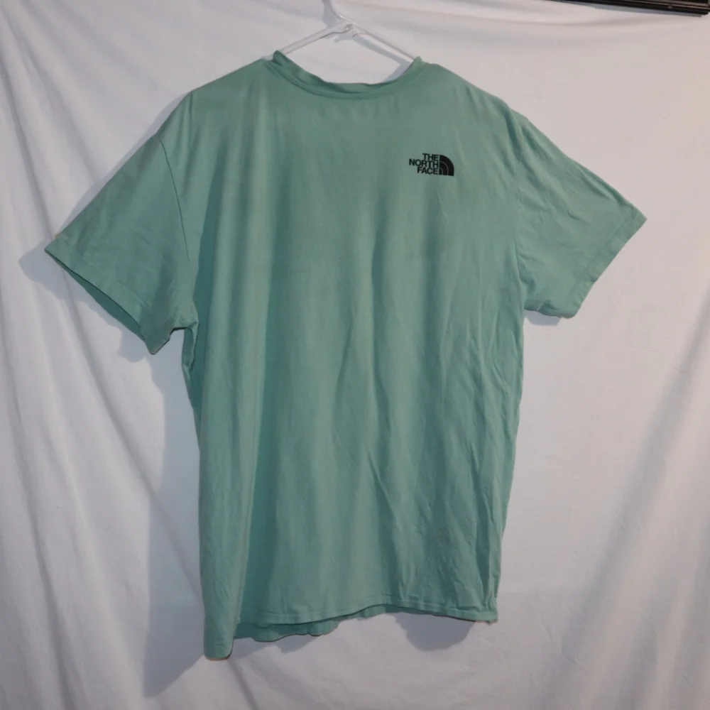 The North Face Thrased Green Tee‎ UNISEX Size L